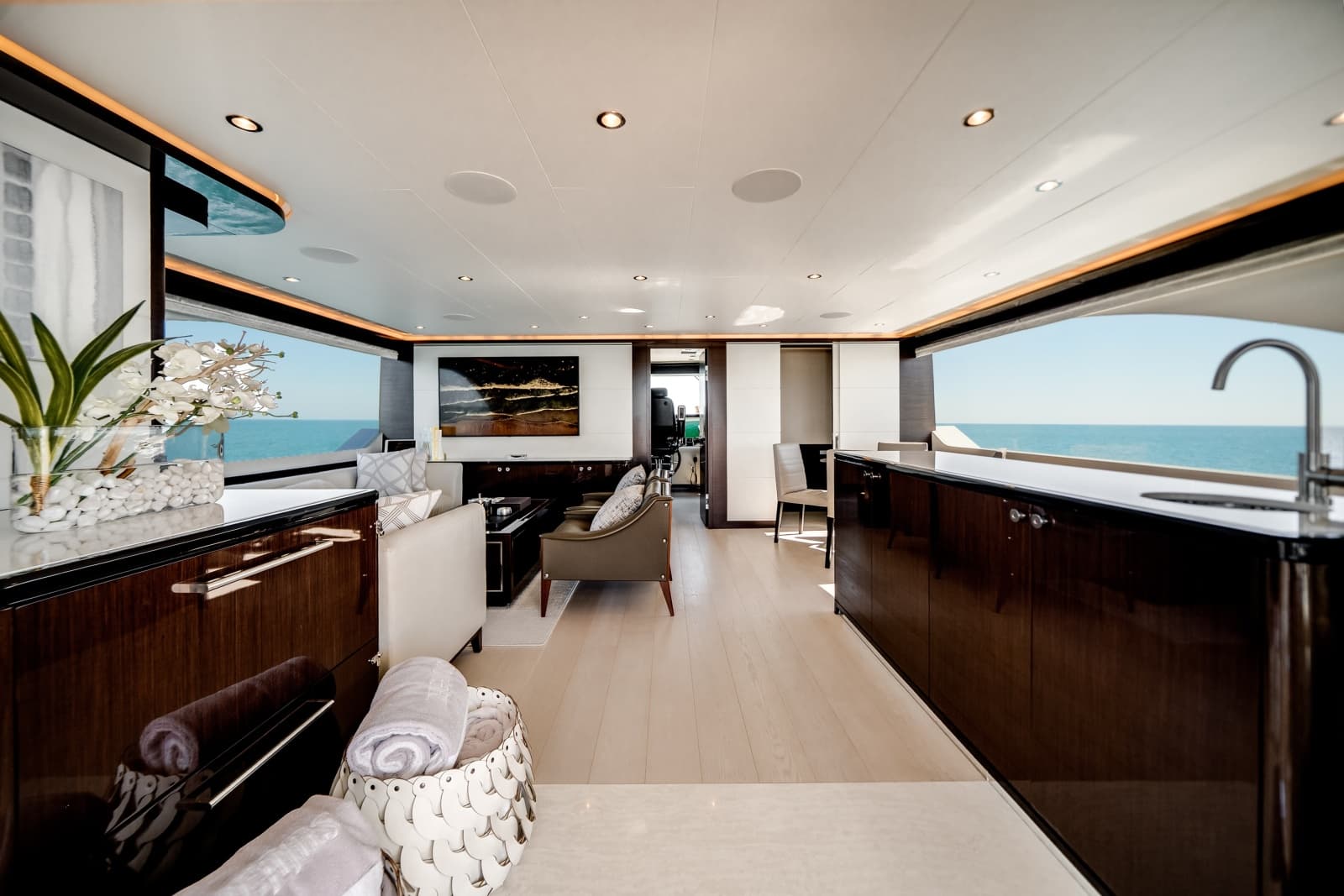 2022 Ocean Alexander OA 37L - Photo 27