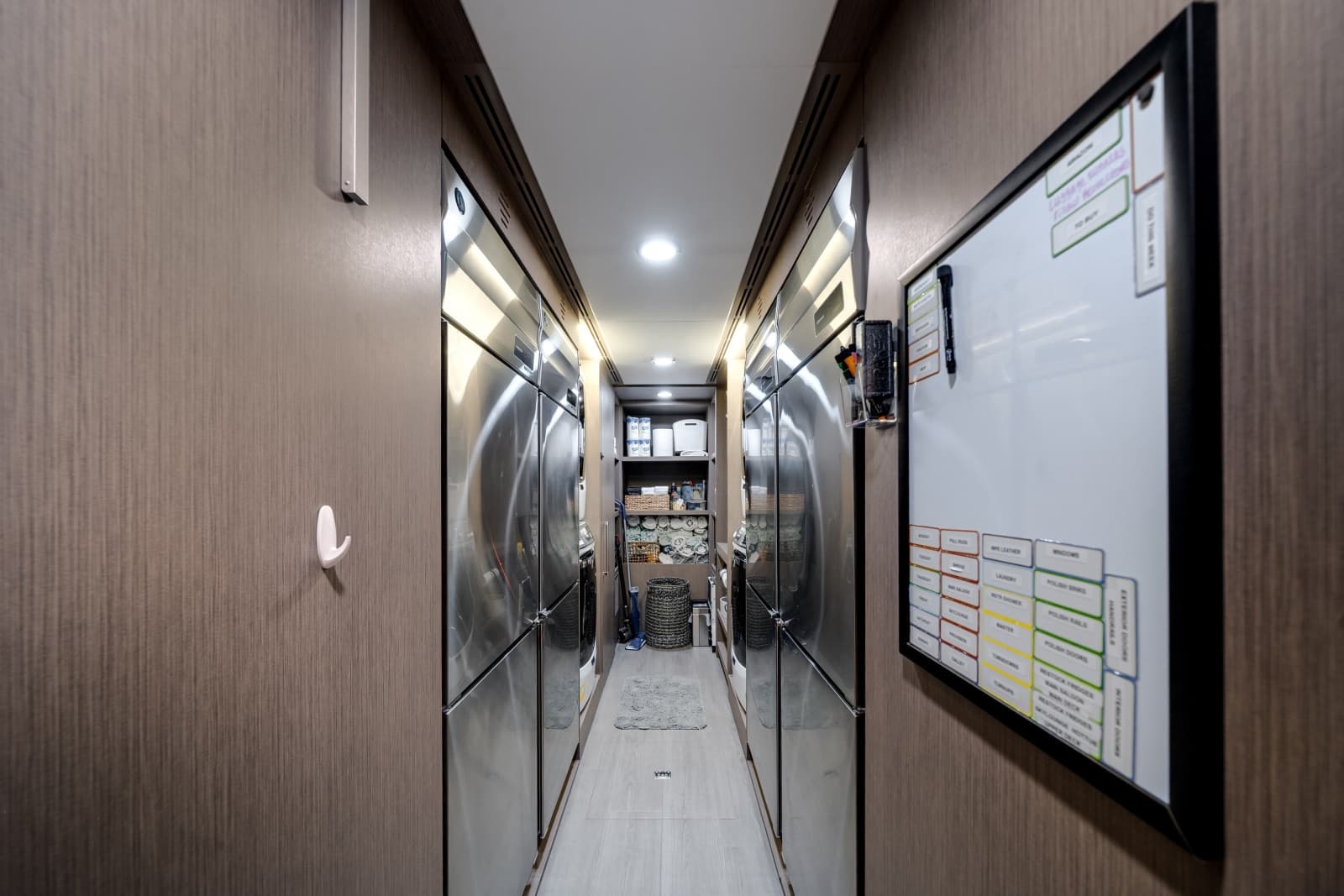 2022 Ocean Alexander OA 37L - Photo 34