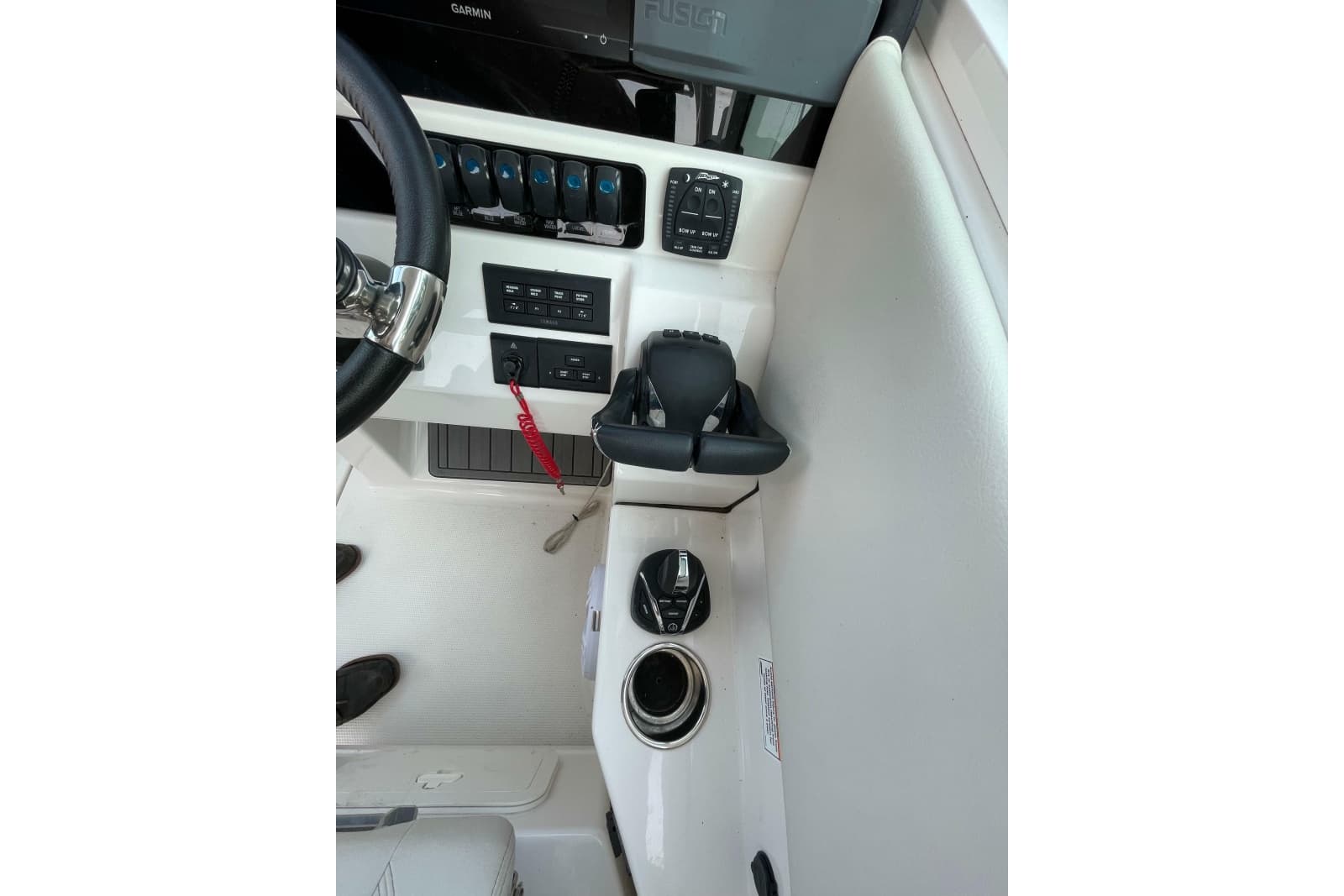 2023 Sailfish 276 DC - Photo 16