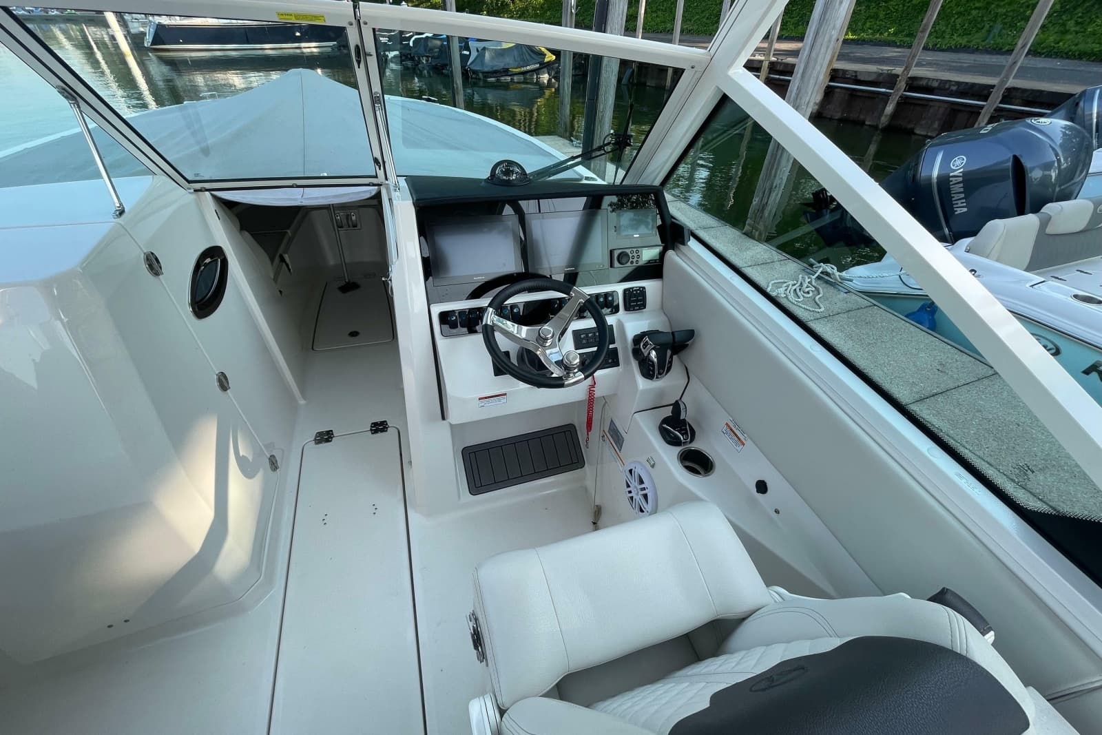 2023 Sailfish 276 DC - Photo 32