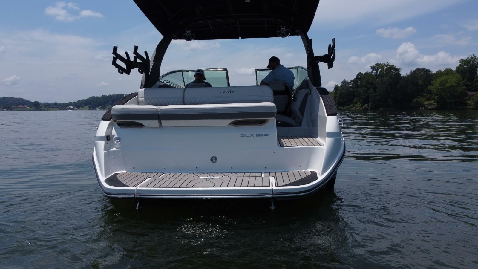 2023 Sea Ray SLX 260 Surf - Photo 5
