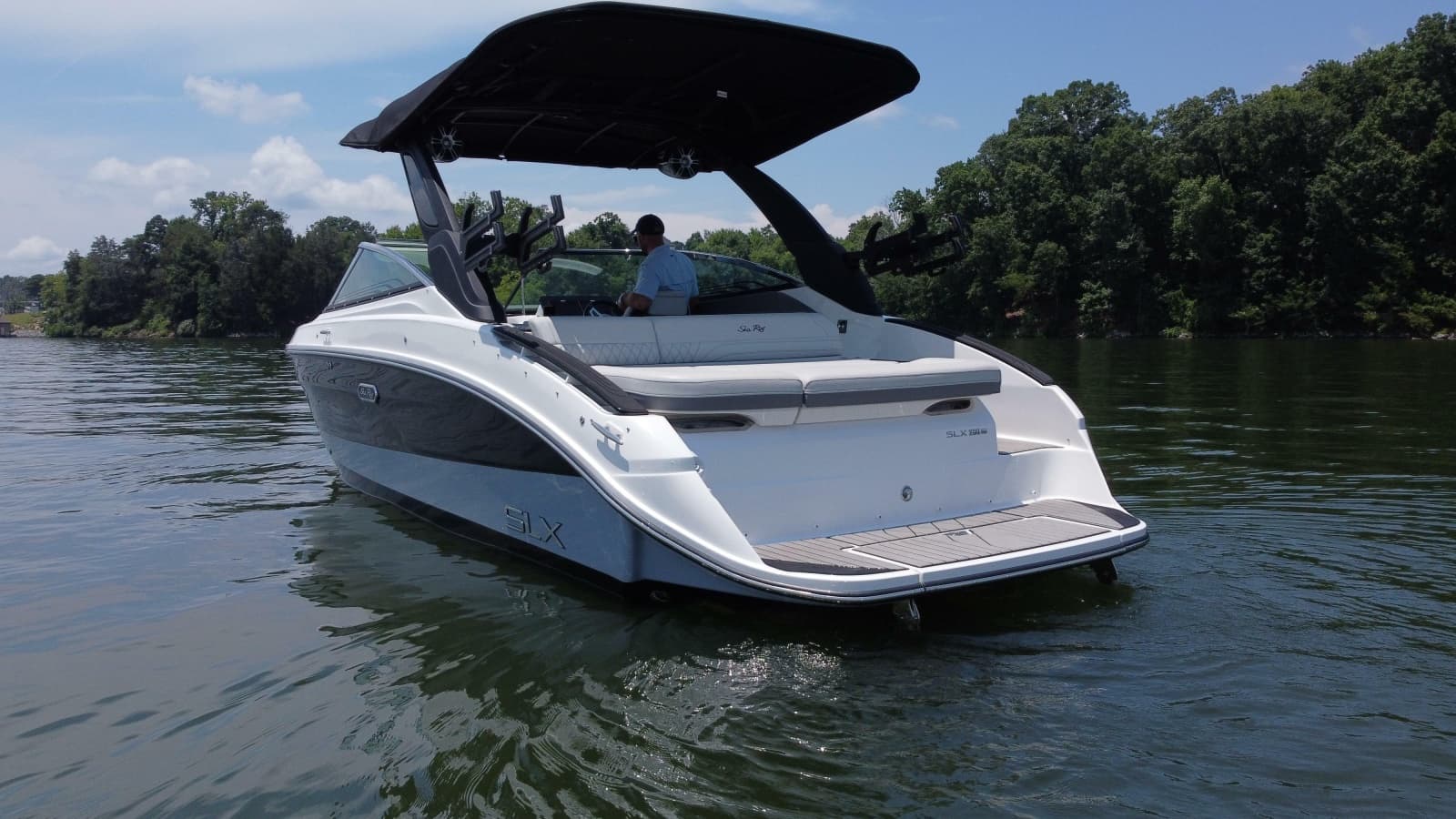 2023 Sea Ray SLX 260 Surf - Photo 6