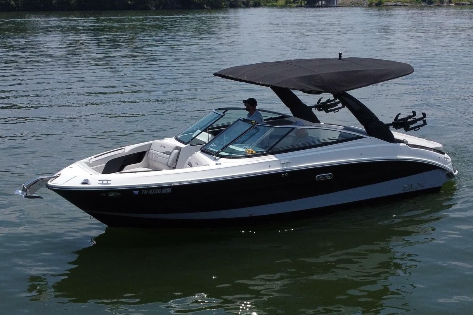 2023 Sea Ray SLX 260 Surf - Photo 3