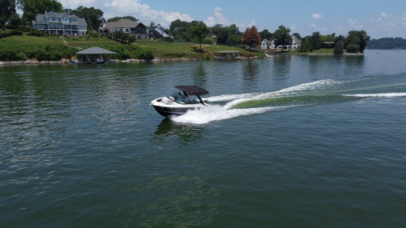 2023 Sea Ray SLX 260 Surf - Photo 13