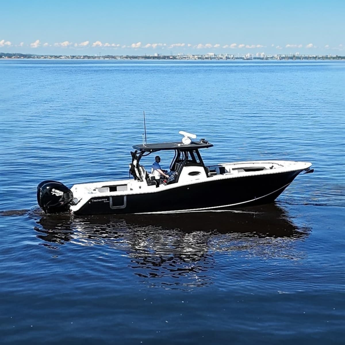 2023 Tidewater 320 CC Adventure - Photo 1