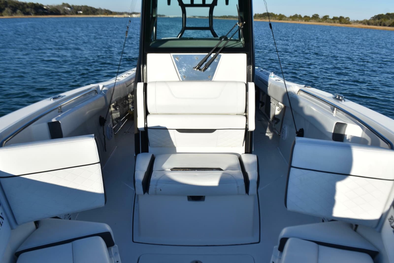 2022 Blackfin 272 CC - Photo 15