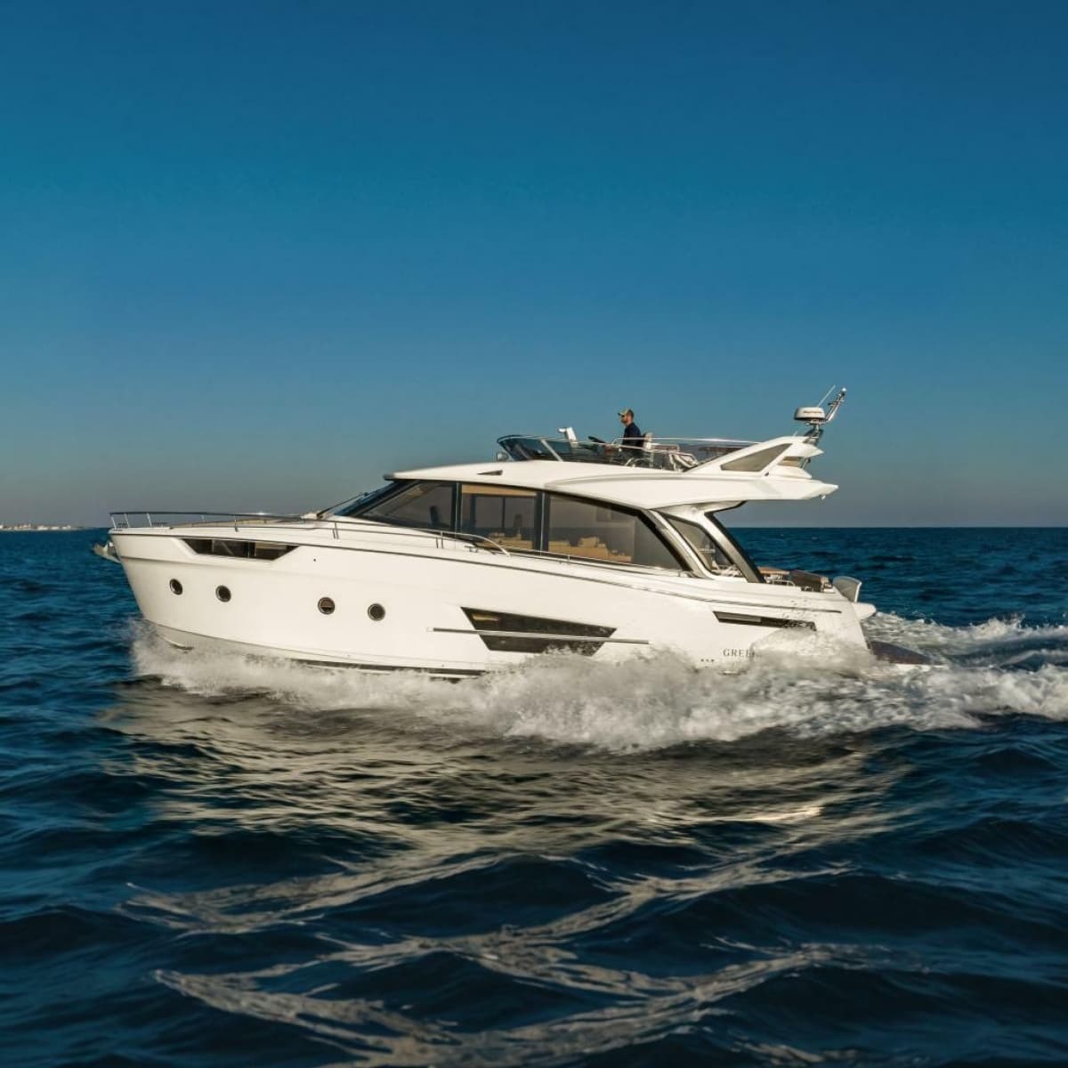 2022 Greenline 45 Fly - Photo 1