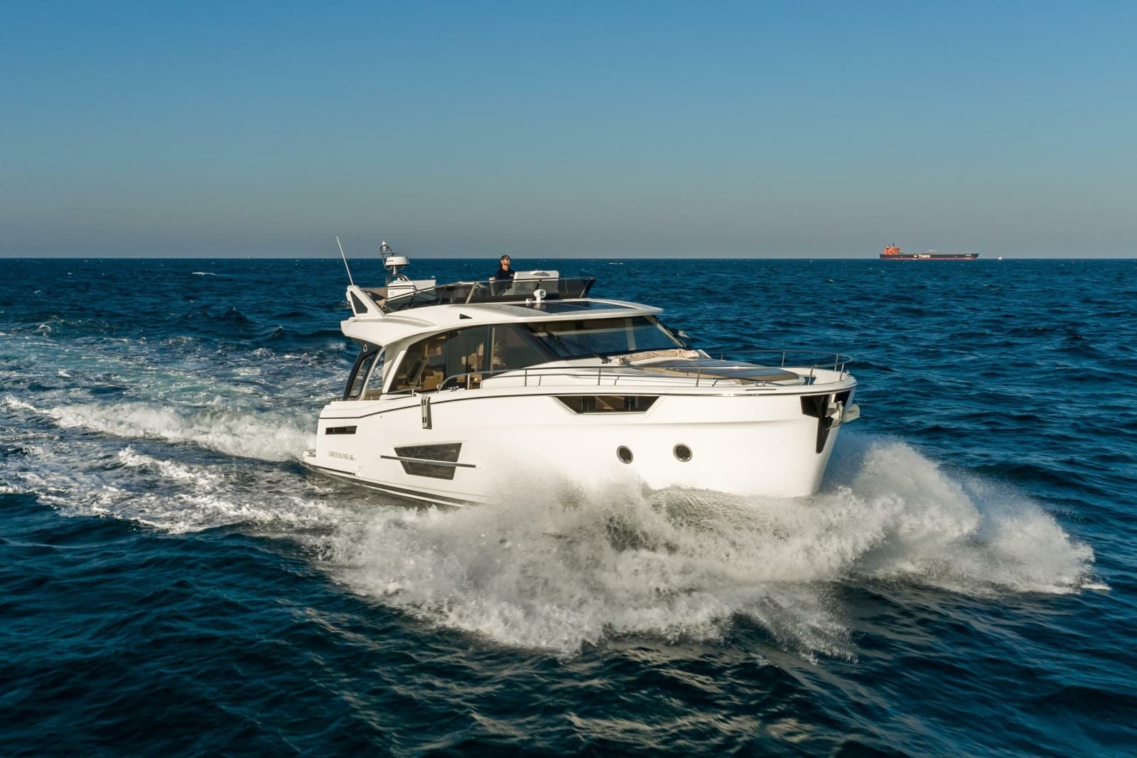2022 Greenline 45 Fly - Photo 3