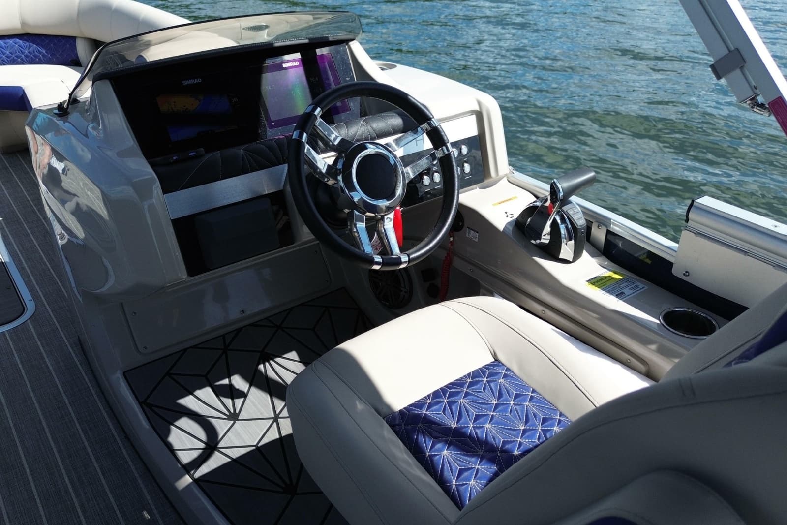 2022 Harris Grand Mariner 250 - Photo 8
