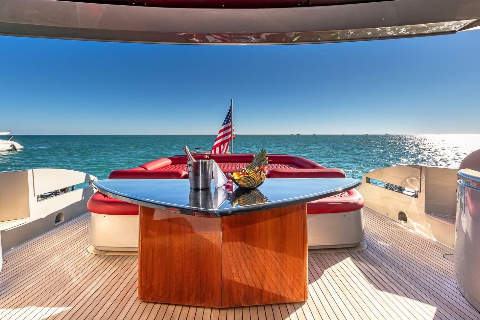 2008 Pershing 90 - Photo 17