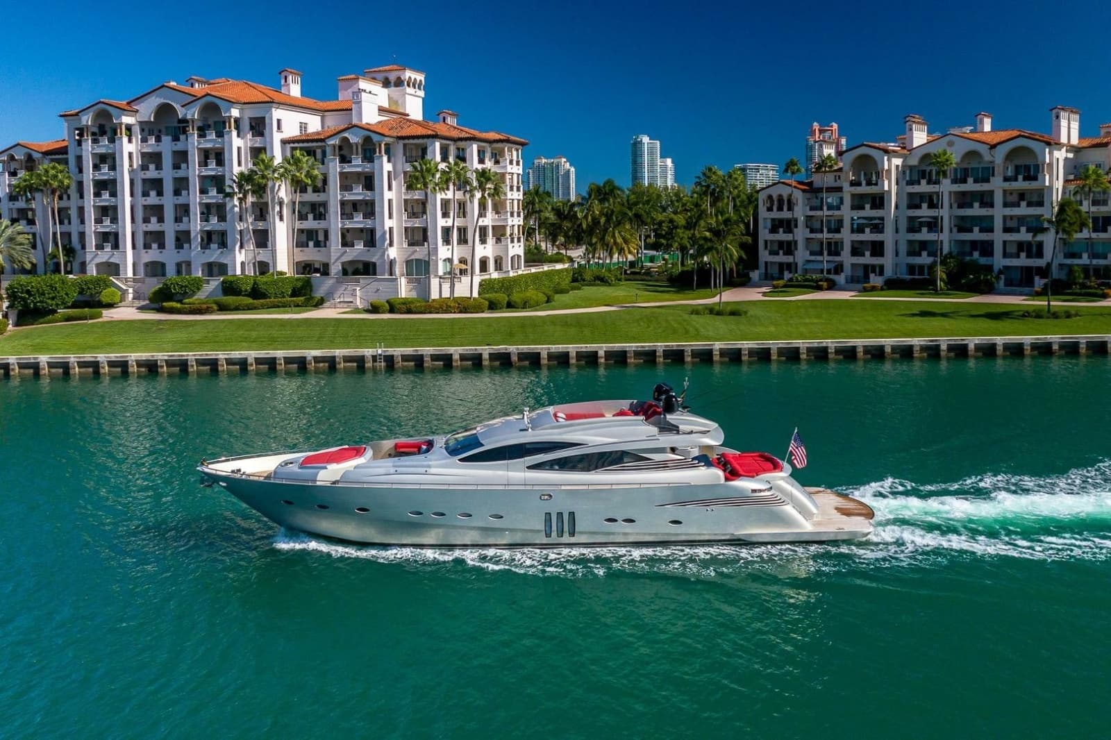 2008 Pershing 90 - Photo 2