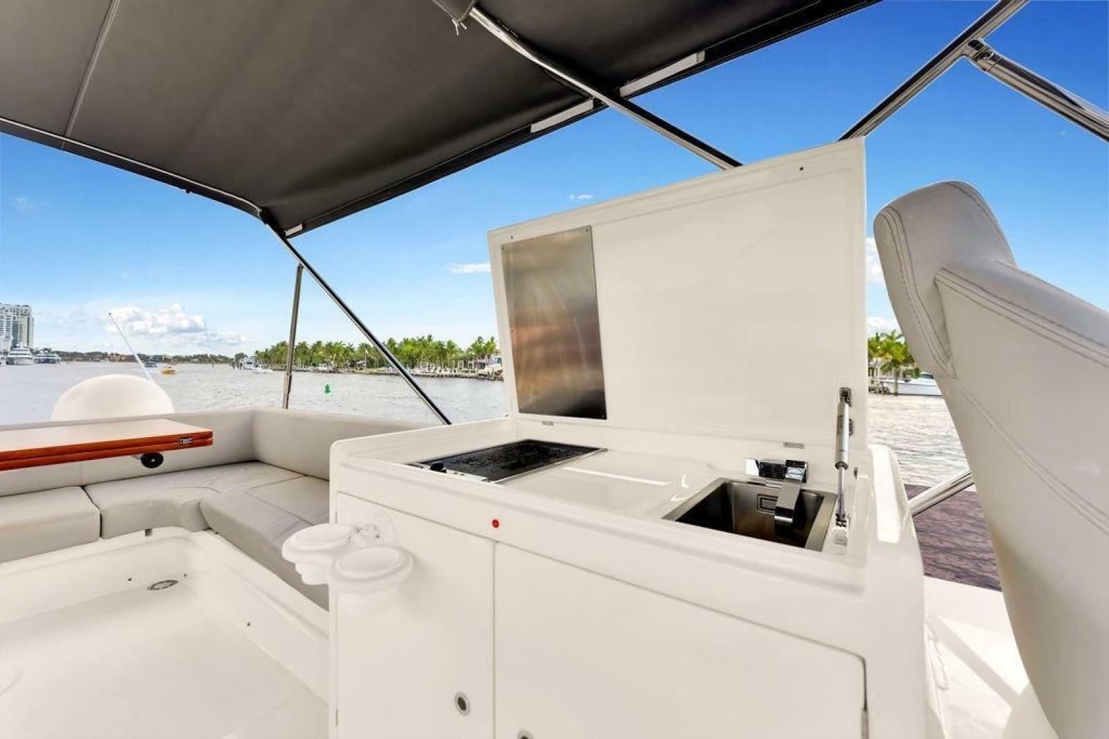 2021 Ferretti Yachts 500 - Photo 38