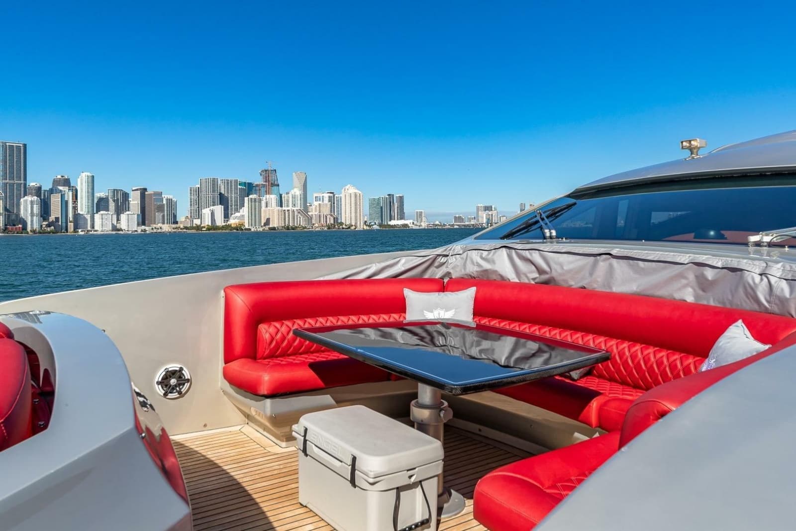 2008 Pershing 90 - Photo 21