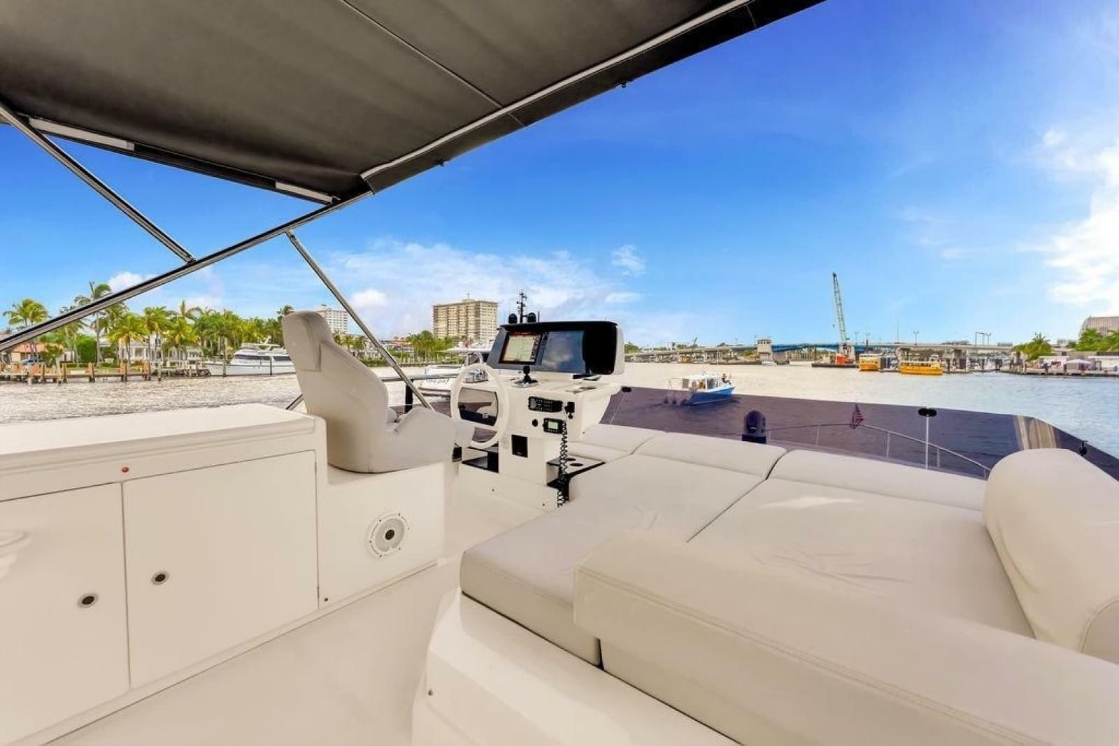 2021 Ferretti Yachts 500 - Photo 32