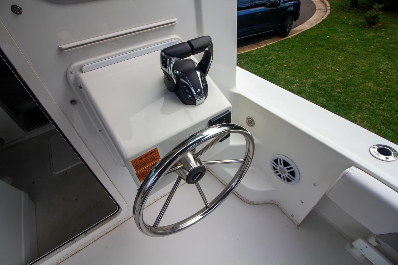 2022 Parker 2520 XLD Sport Cabin - Photo 18