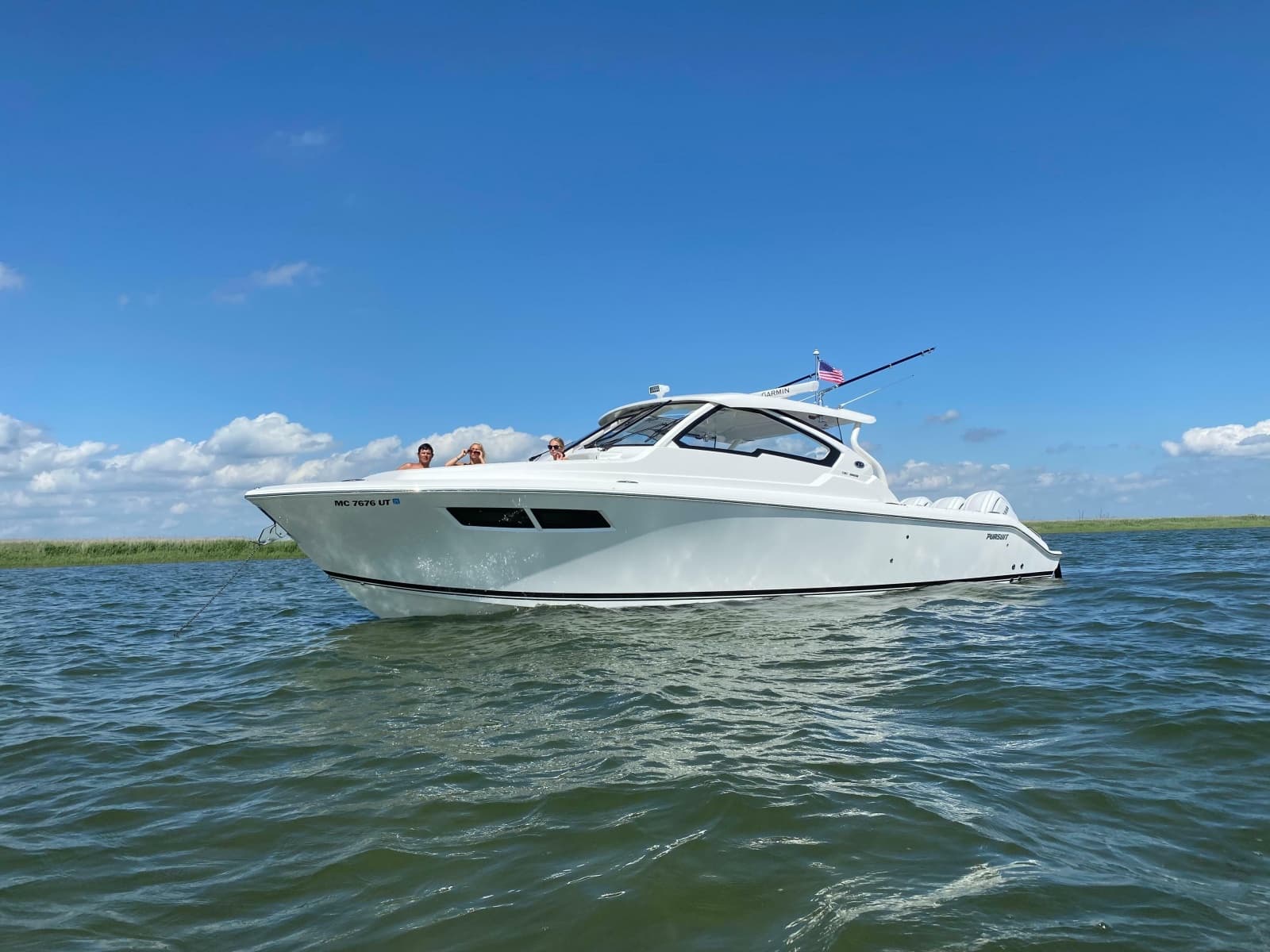 2022 Pursuit DC 365 Dual Console - Photo 1