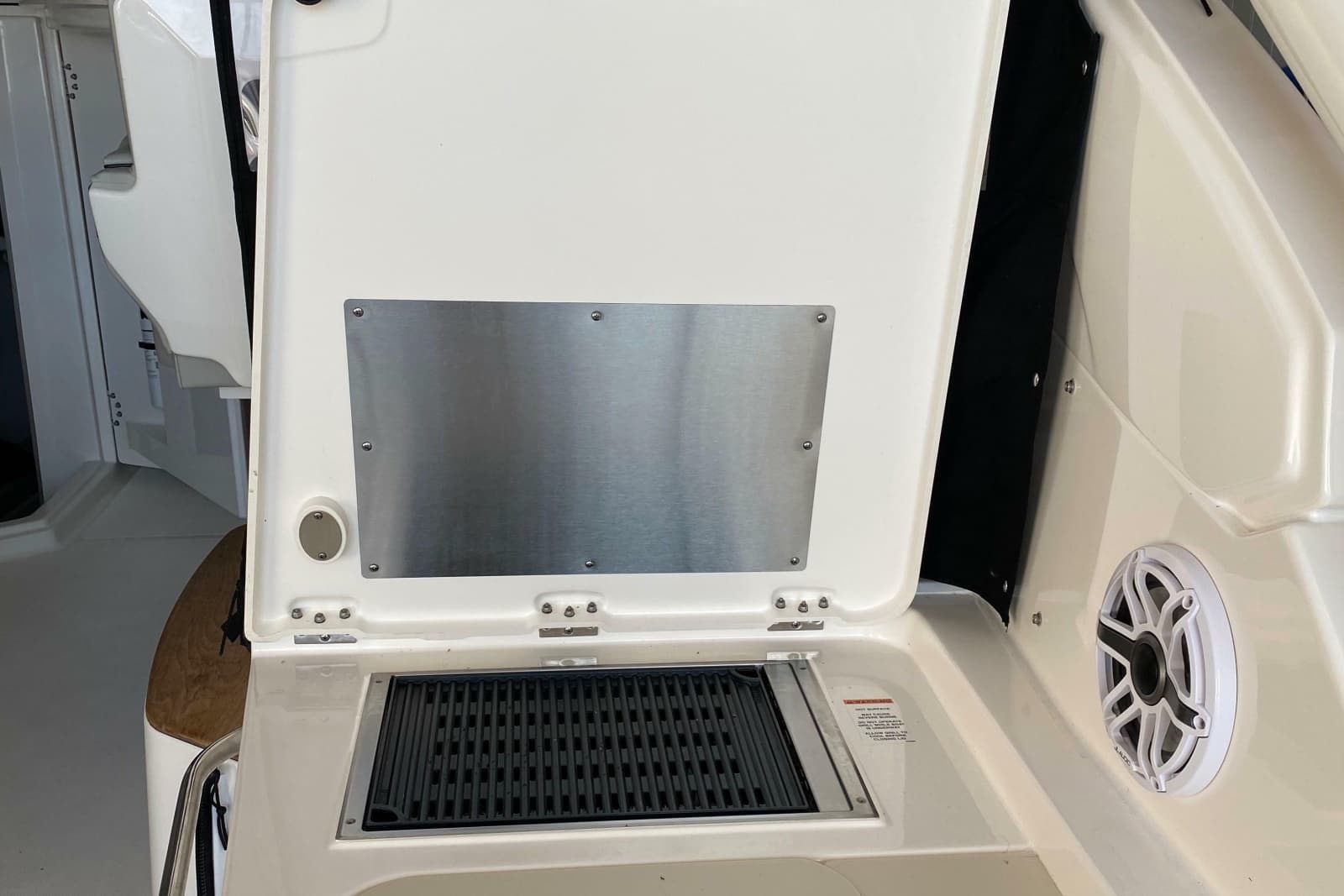 2022 Pursuit DC 365 Dual Console - Photo 5