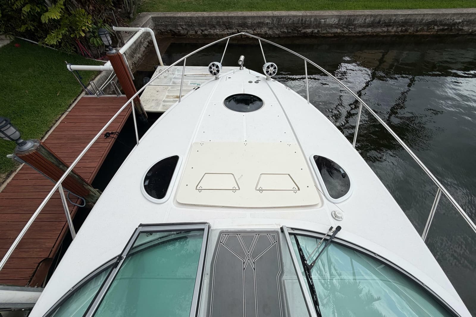 2022 Regal 33 XO - Photo 3