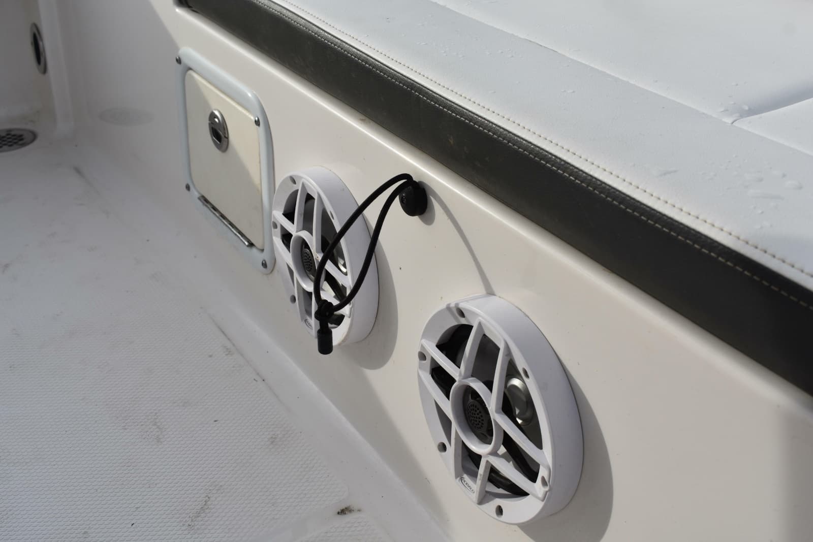2022 Robalo 246 Cayman - Photo 16