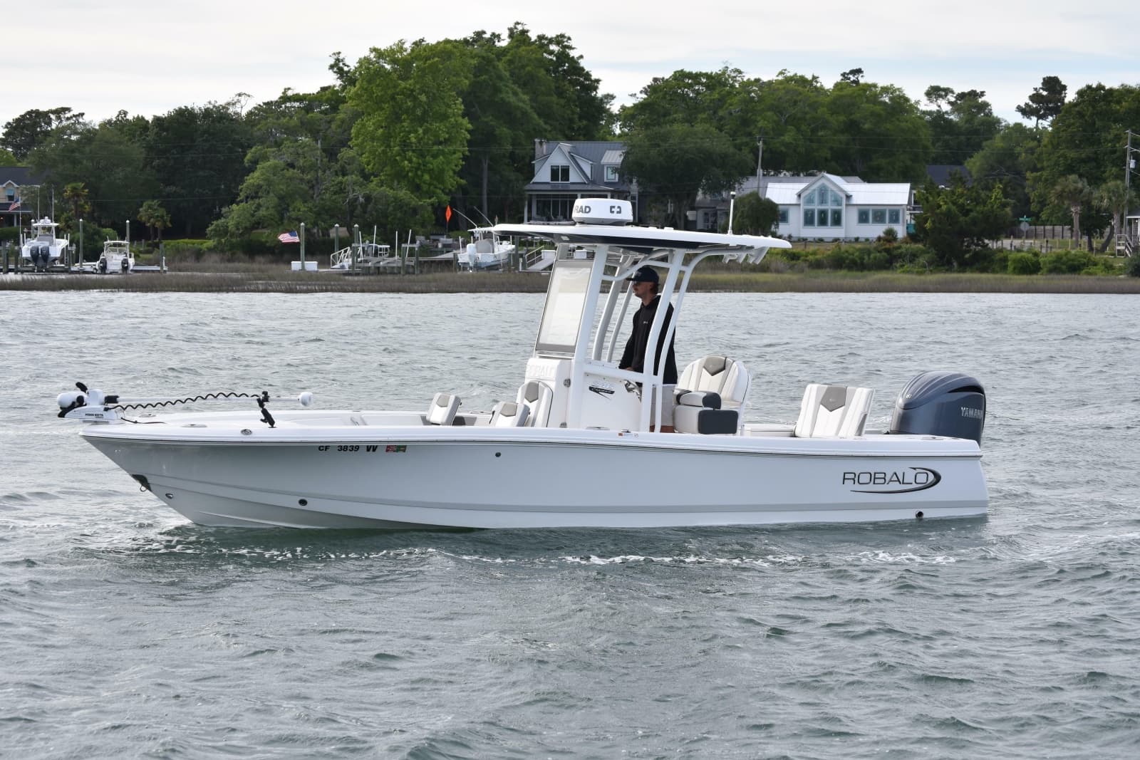 2022 Robalo 246 Cayman - Photo 2