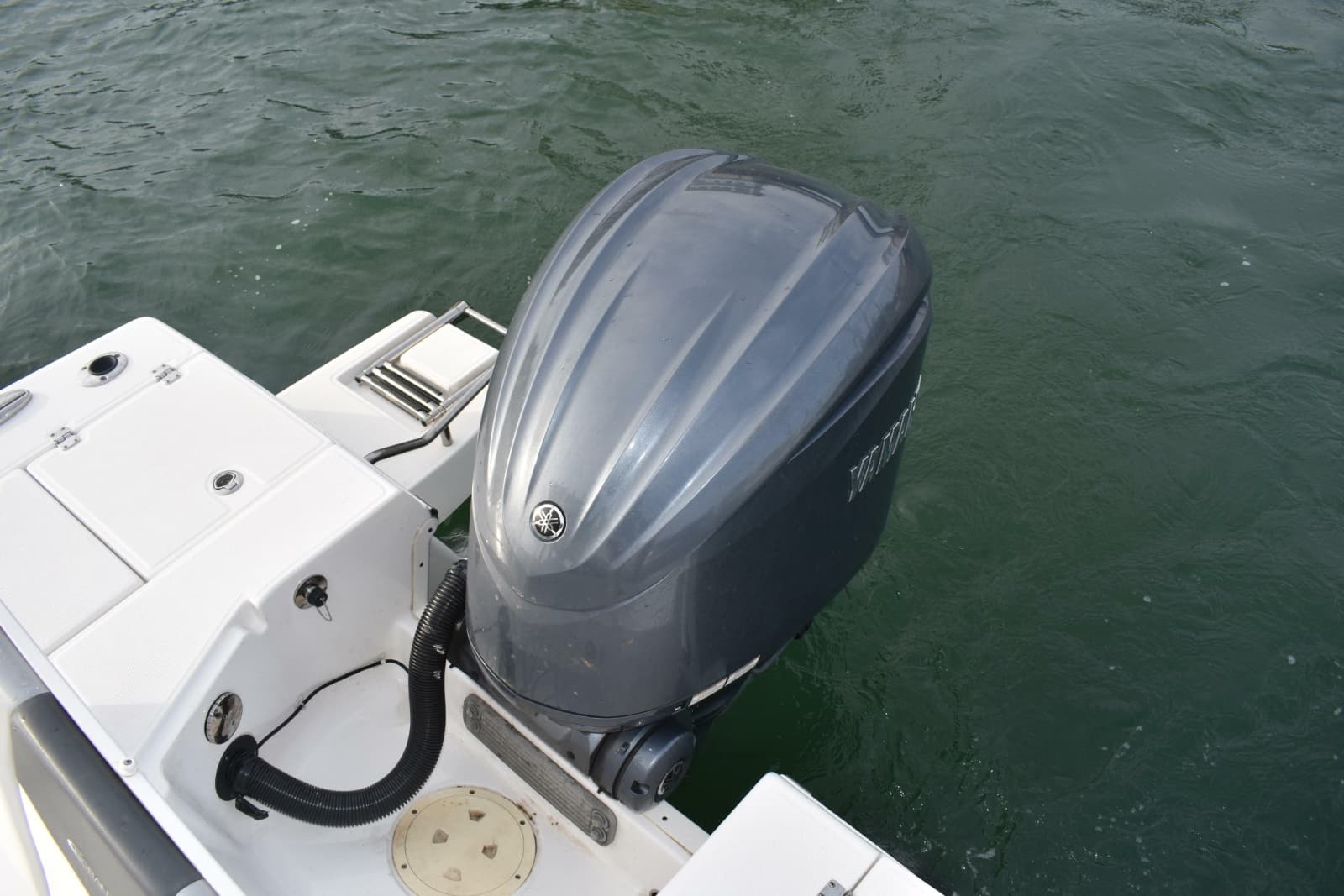 2022 Robalo 246 Cayman - Photo 17