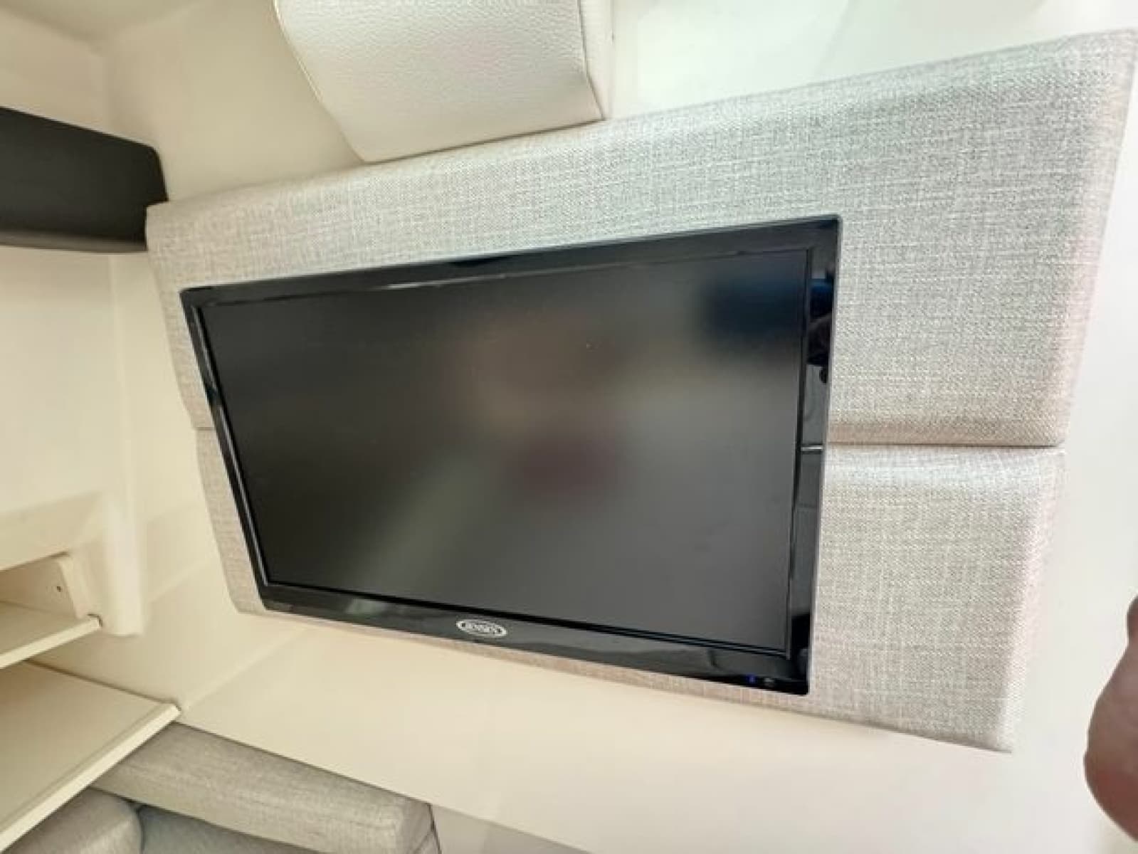 2020 Sea Ray 350 SLX - Photo 68