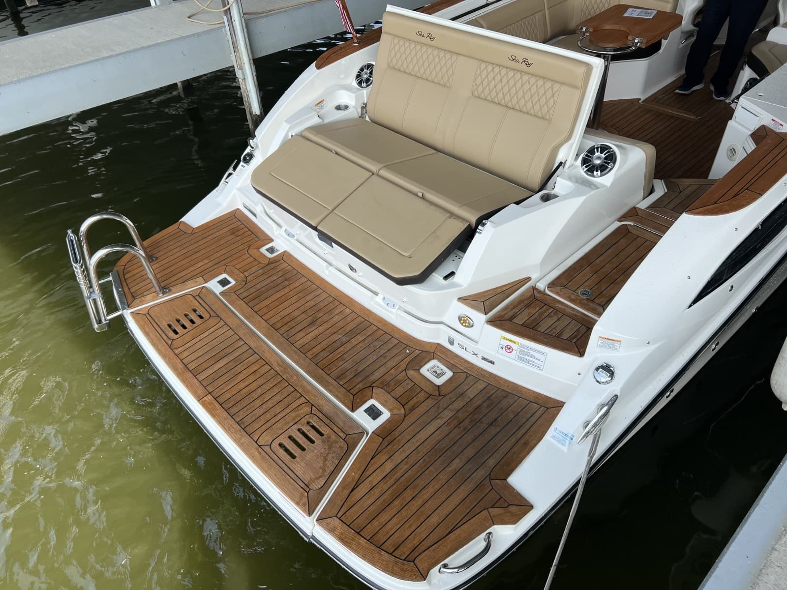 2020 Sea Ray 350 SLX - Photo 63