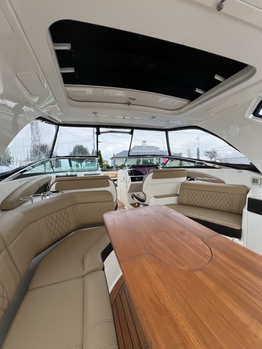 2020 Sea Ray 350 SLX - Photo 49