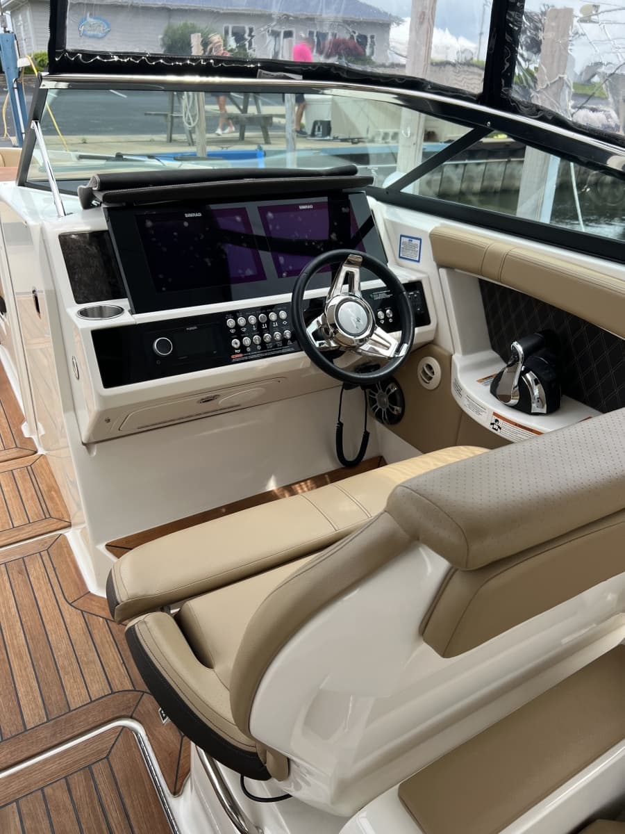 2020 Sea Ray 350 SLX - Photo 27