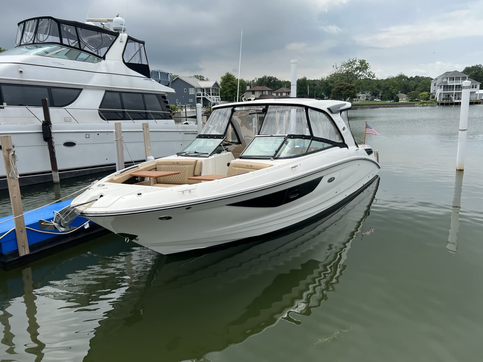 2020 Sea Ray 350 SLX - Photo 5