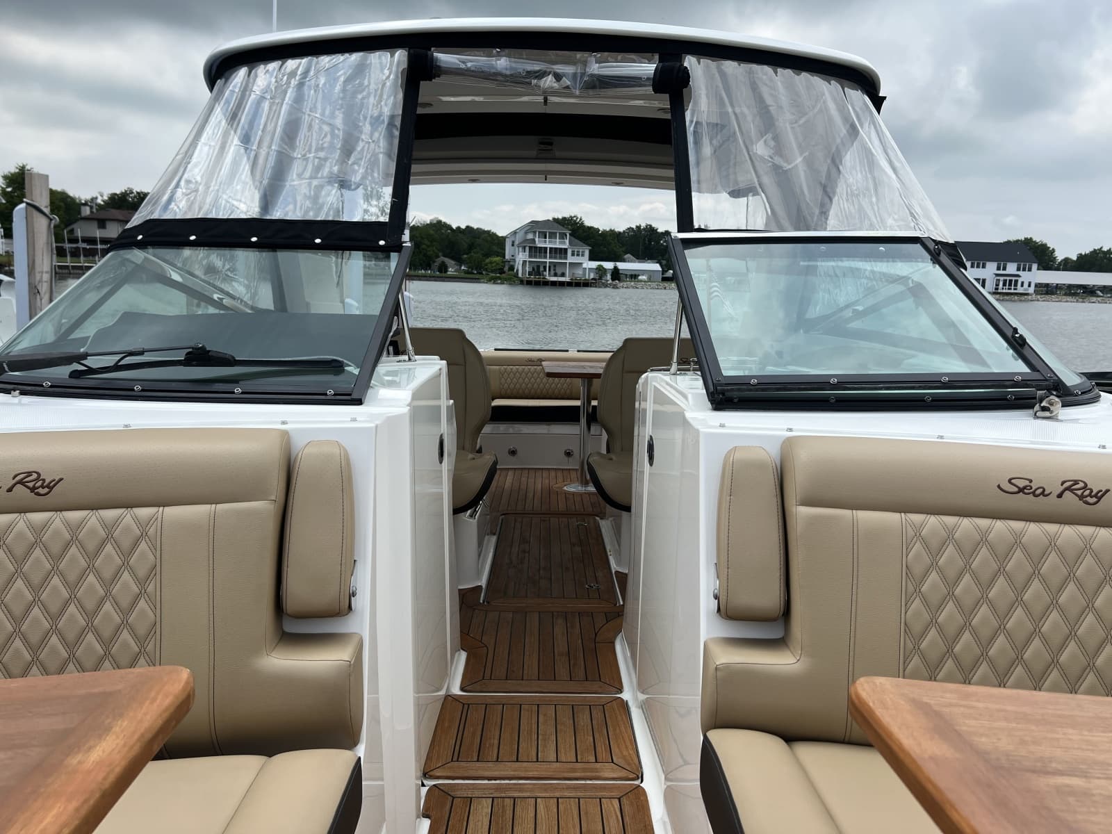 2020 Sea Ray 350 SLX - Photo 42