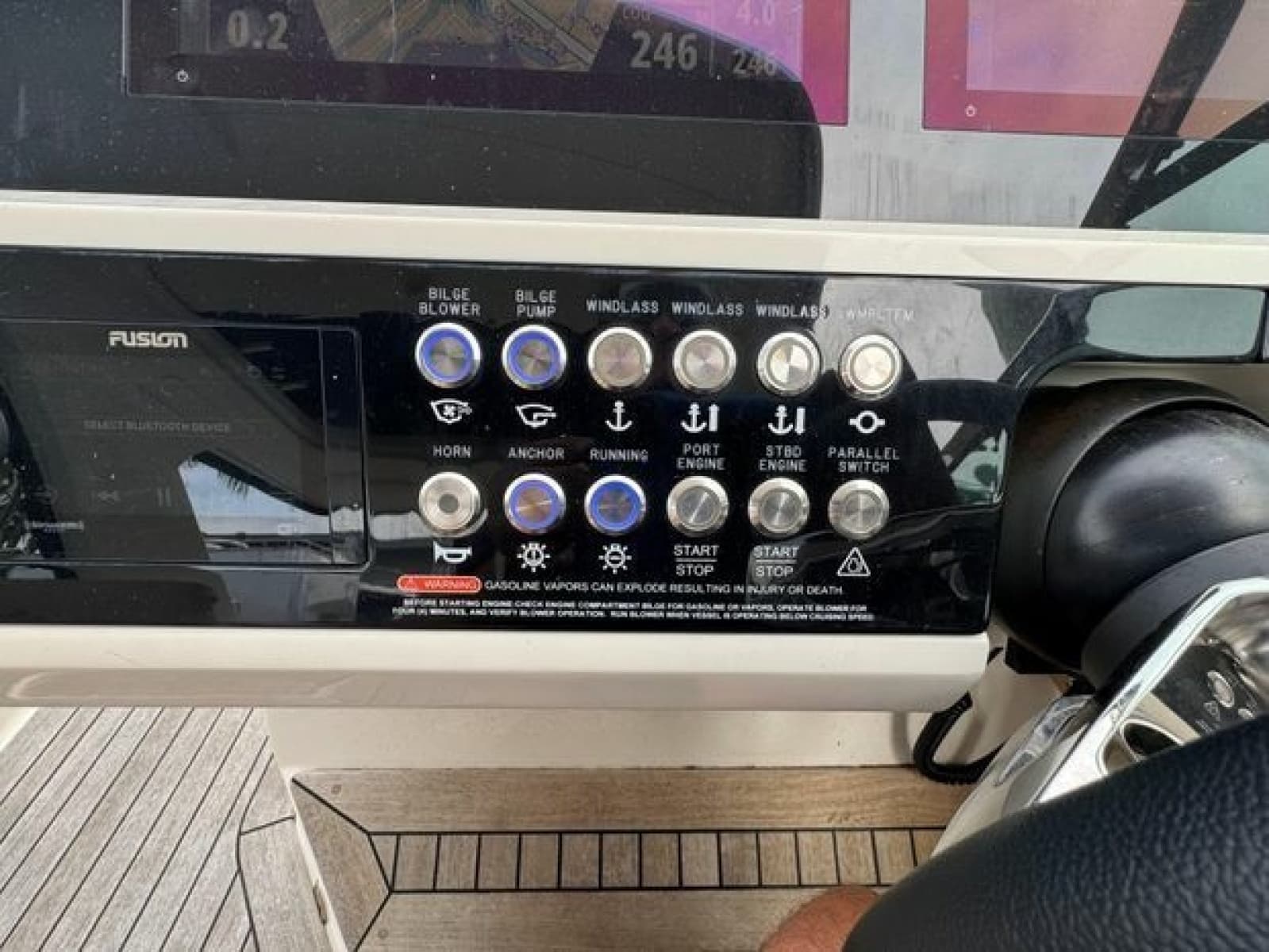 2020 Sea Ray 350 SLX - Photo 62