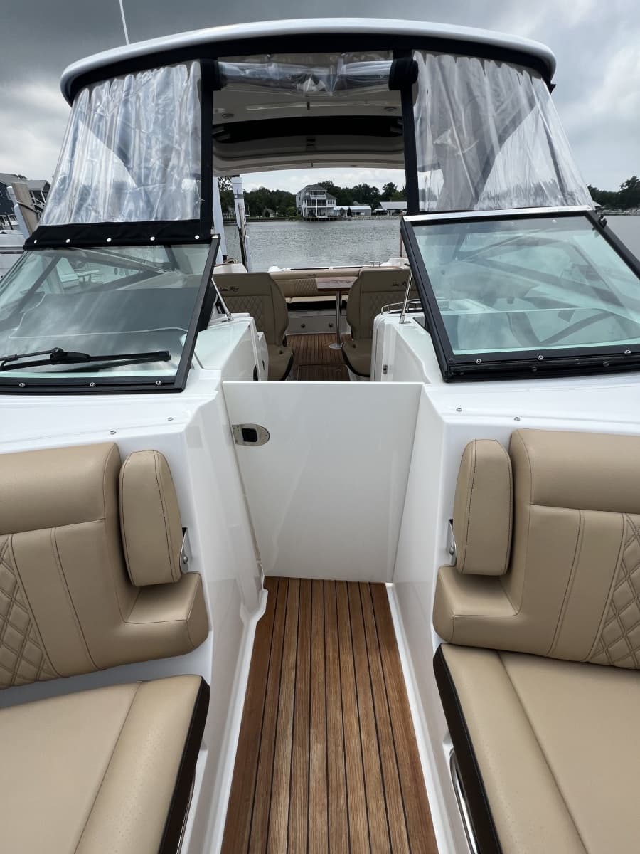 2020 Sea Ray 350 SLX - Photo 45