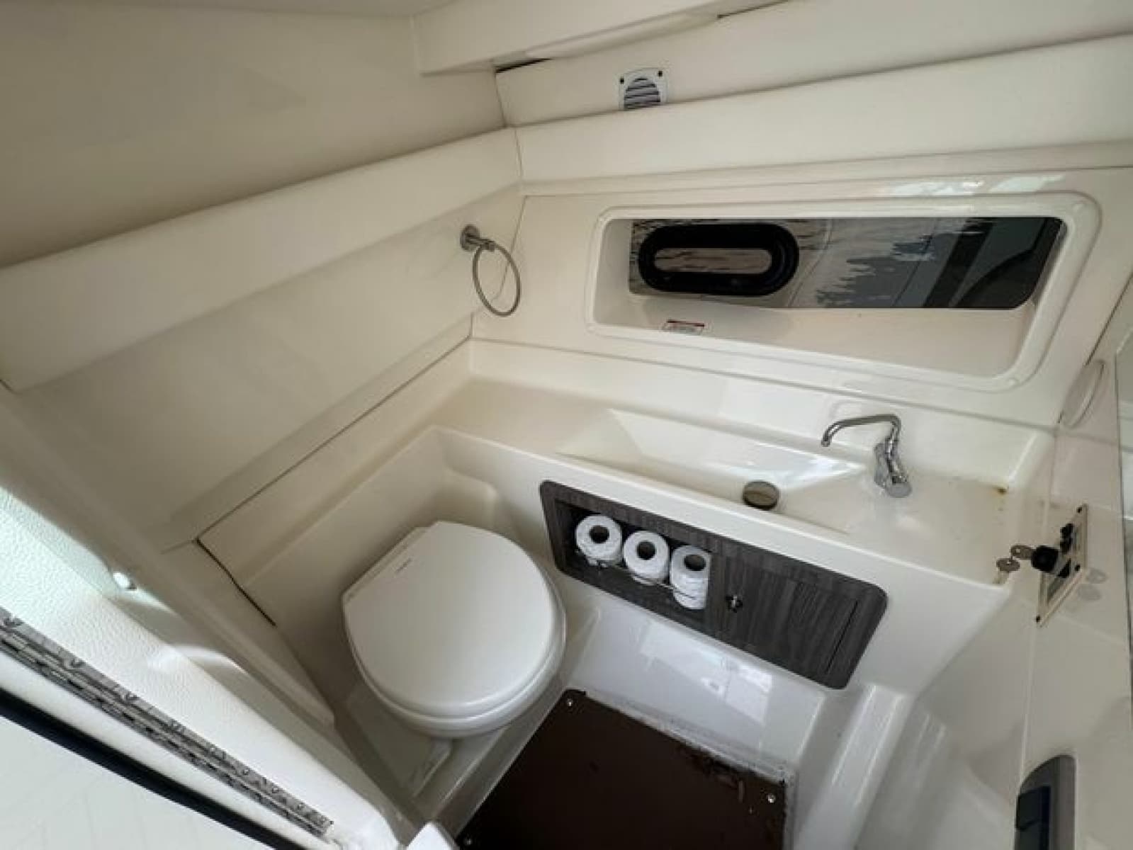2020 Sea Ray 350 SLX - Photo 65