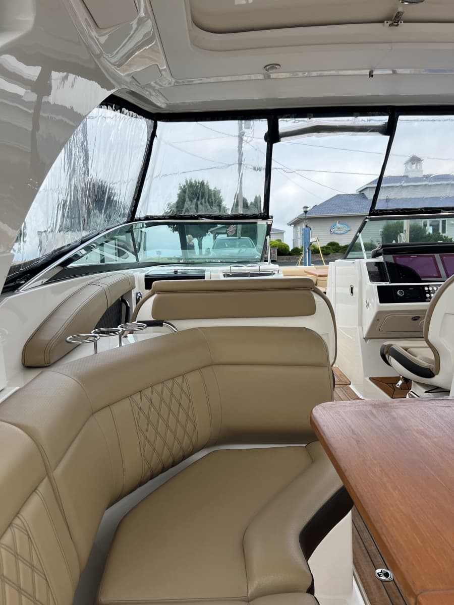 2020 Sea Ray 350 SLX - Photo 48