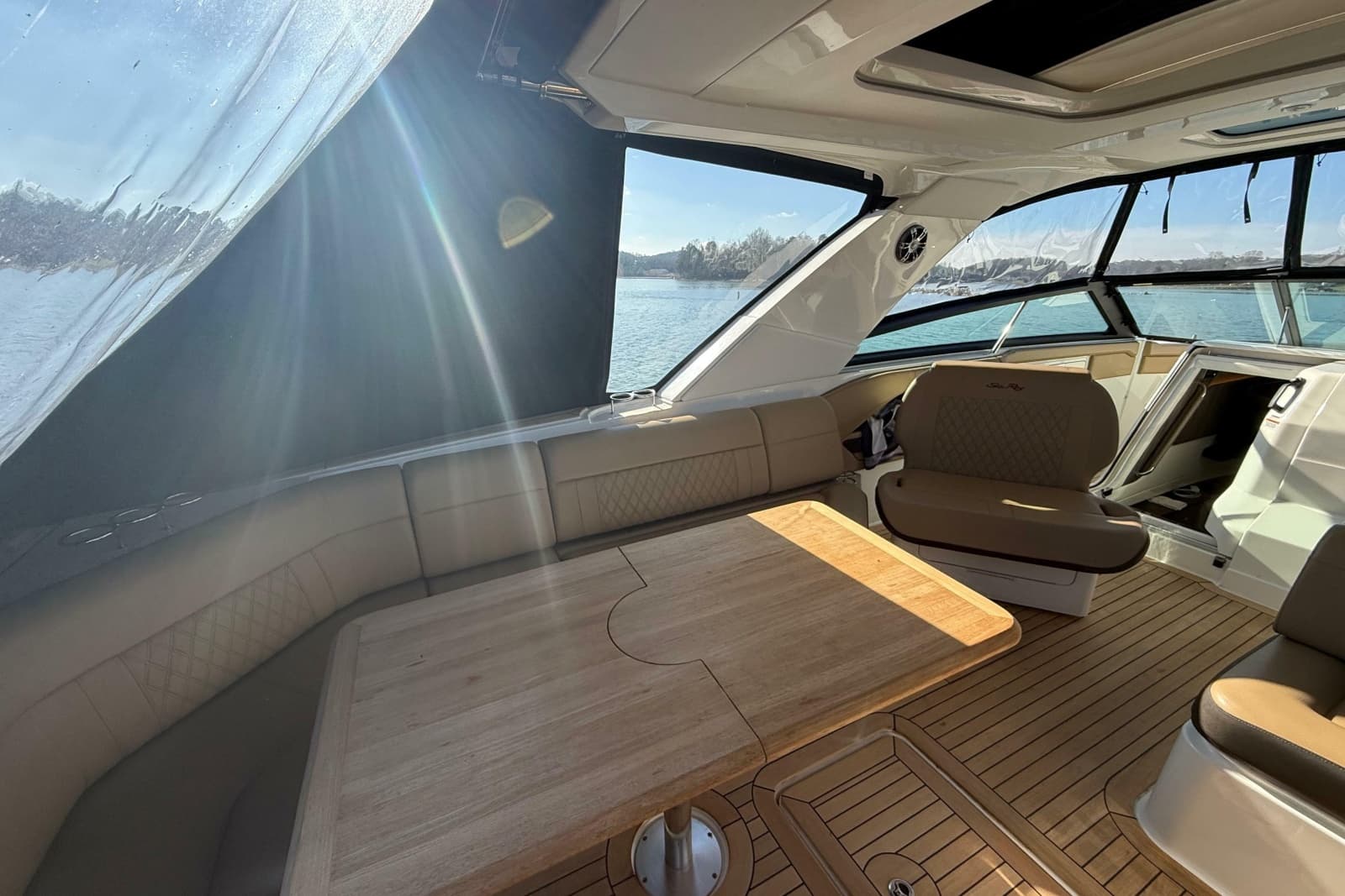 2022 Sea Ray SLX 400 - Photo 38