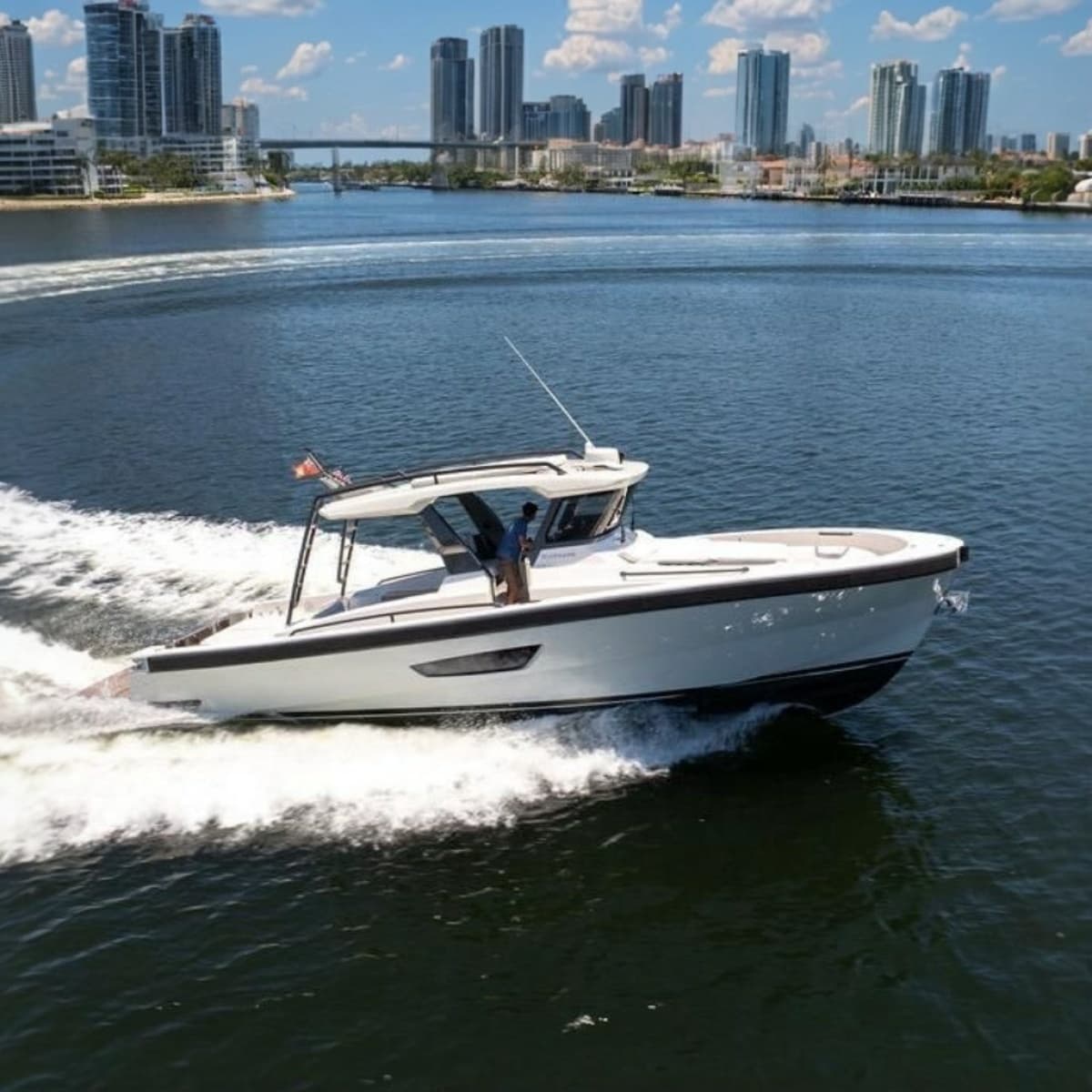 2021 Bluegame BG 42 - Photo 1