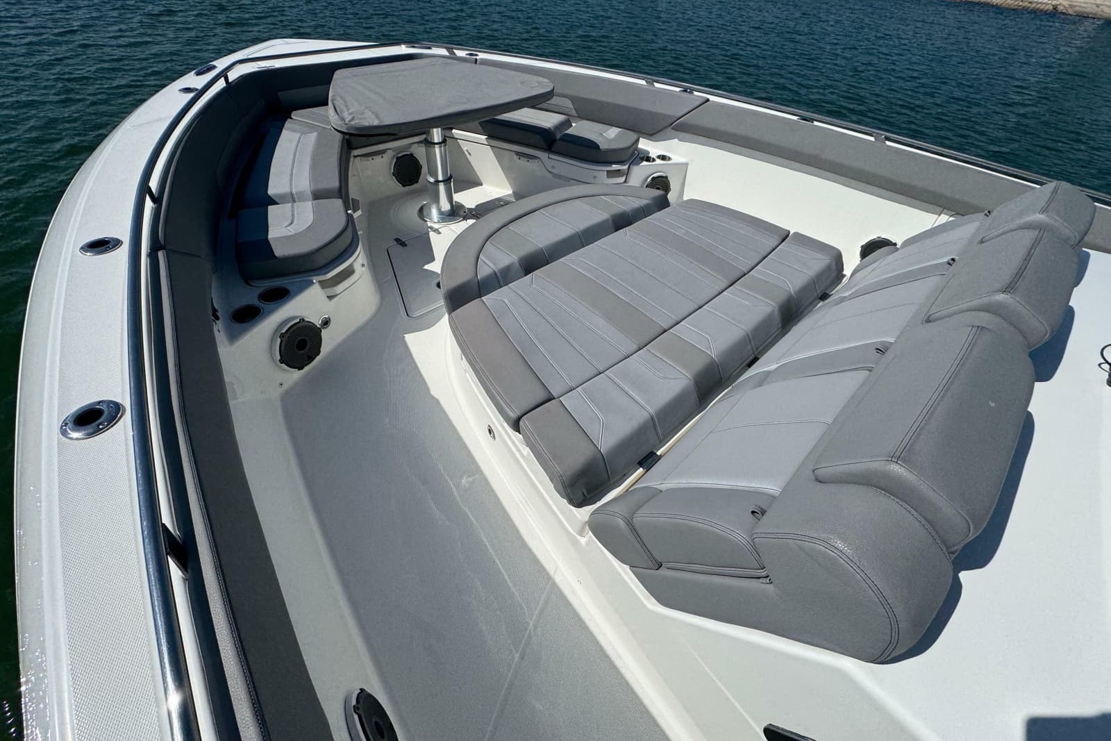 2021 Boston Whaler 420 Outrage - Photo 11