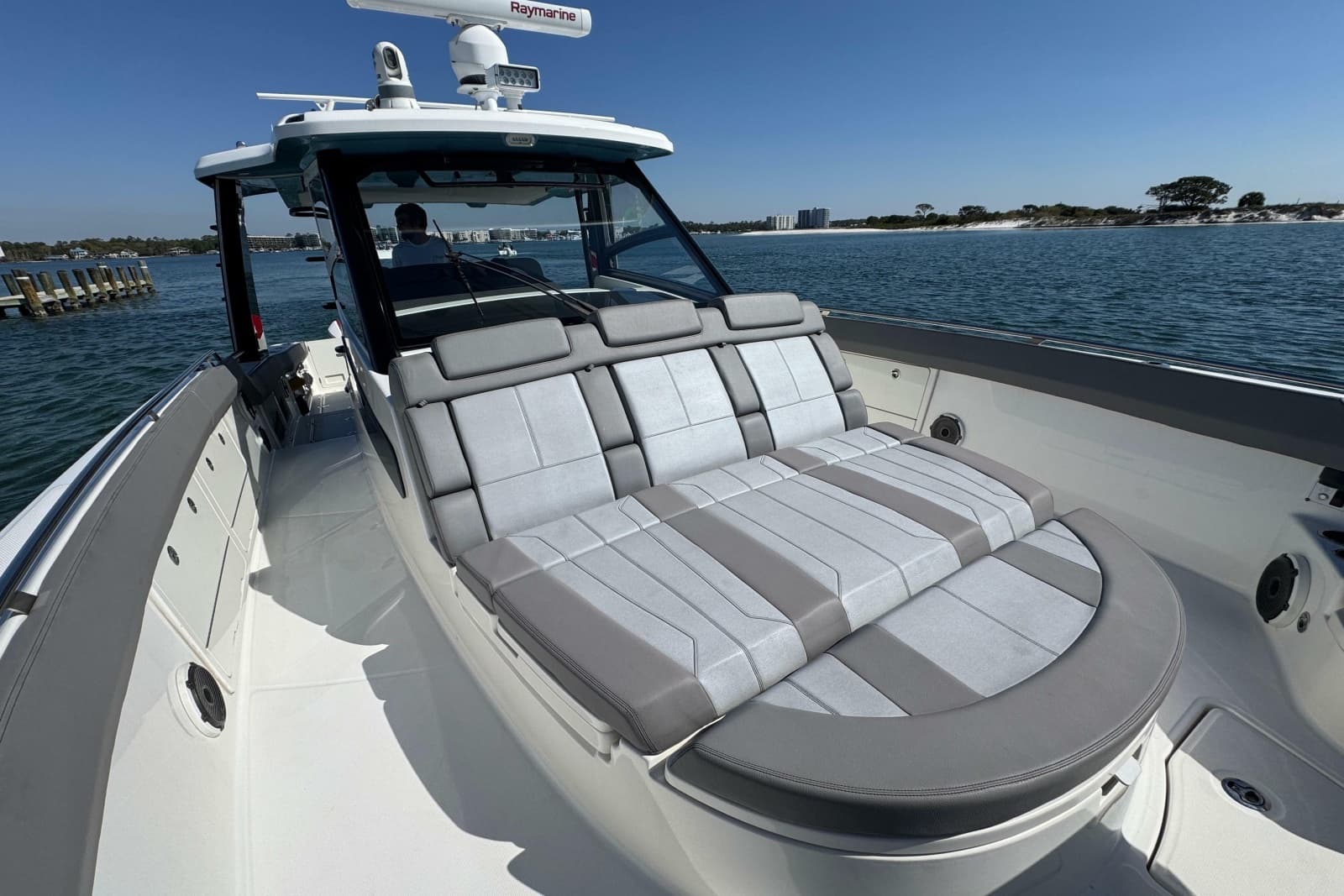 2021 Boston Whaler 420 Outrage - Photo 12