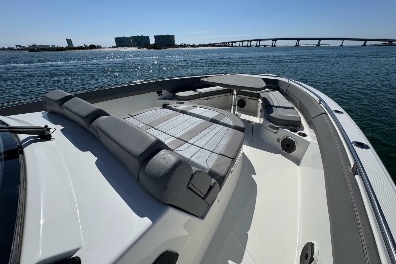 2021 Boston Whaler 420 Outrage - Photo 9