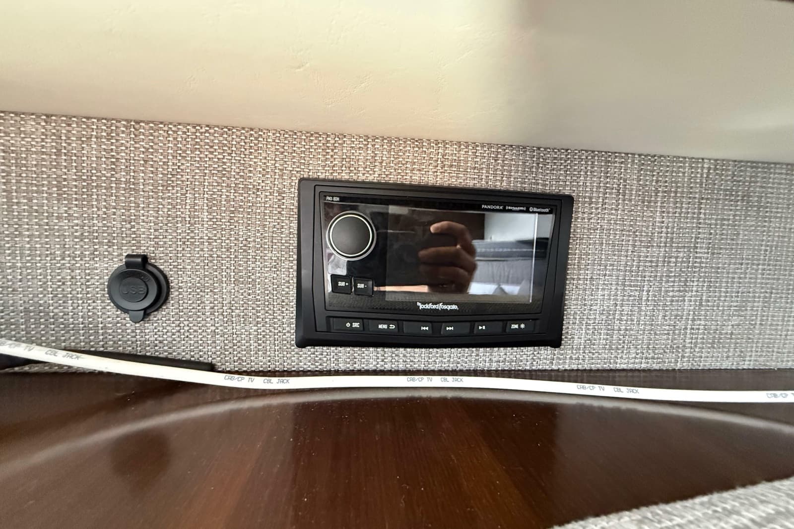 2021 Cruisers Yachts 38 GLS OB - Photo 59