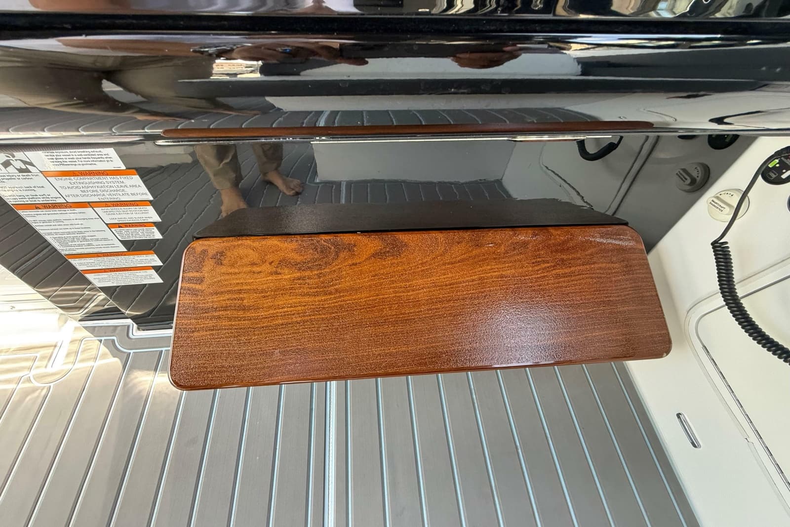 2021 Cruisers Yachts 38 GLS OB - Photo 42