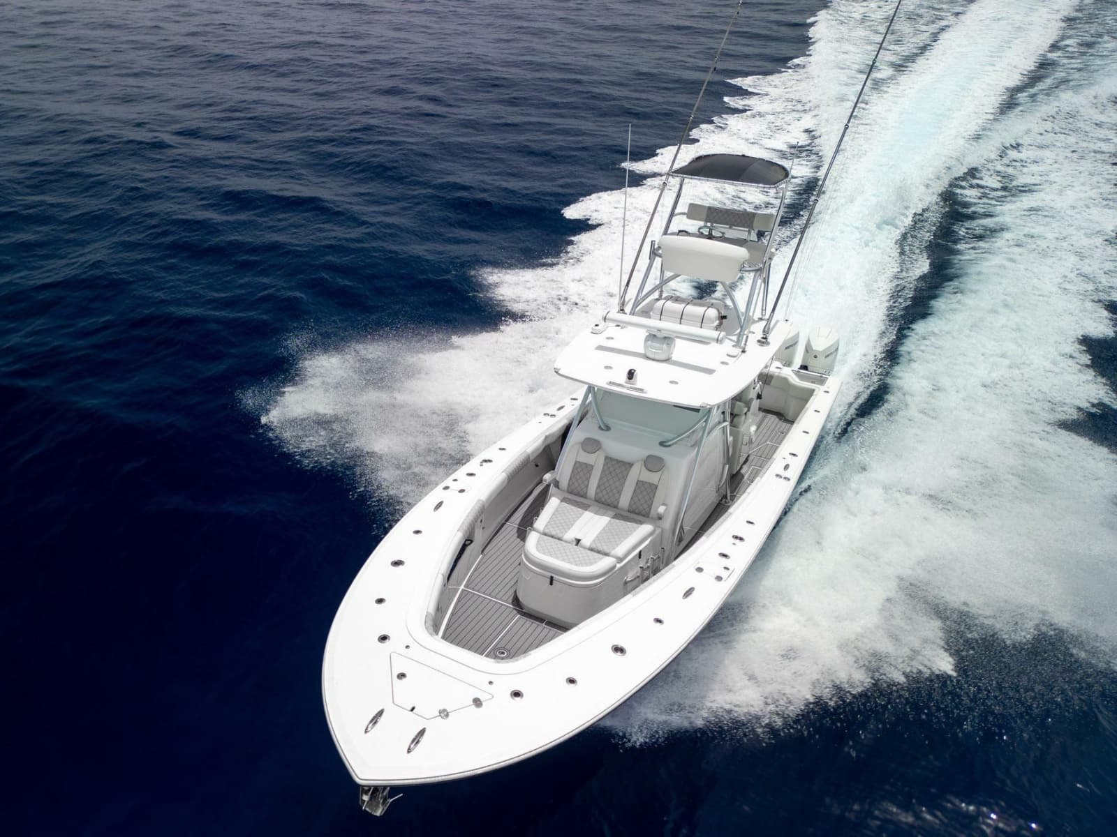 2021 Front Runner 39 Center Console - Photo 6