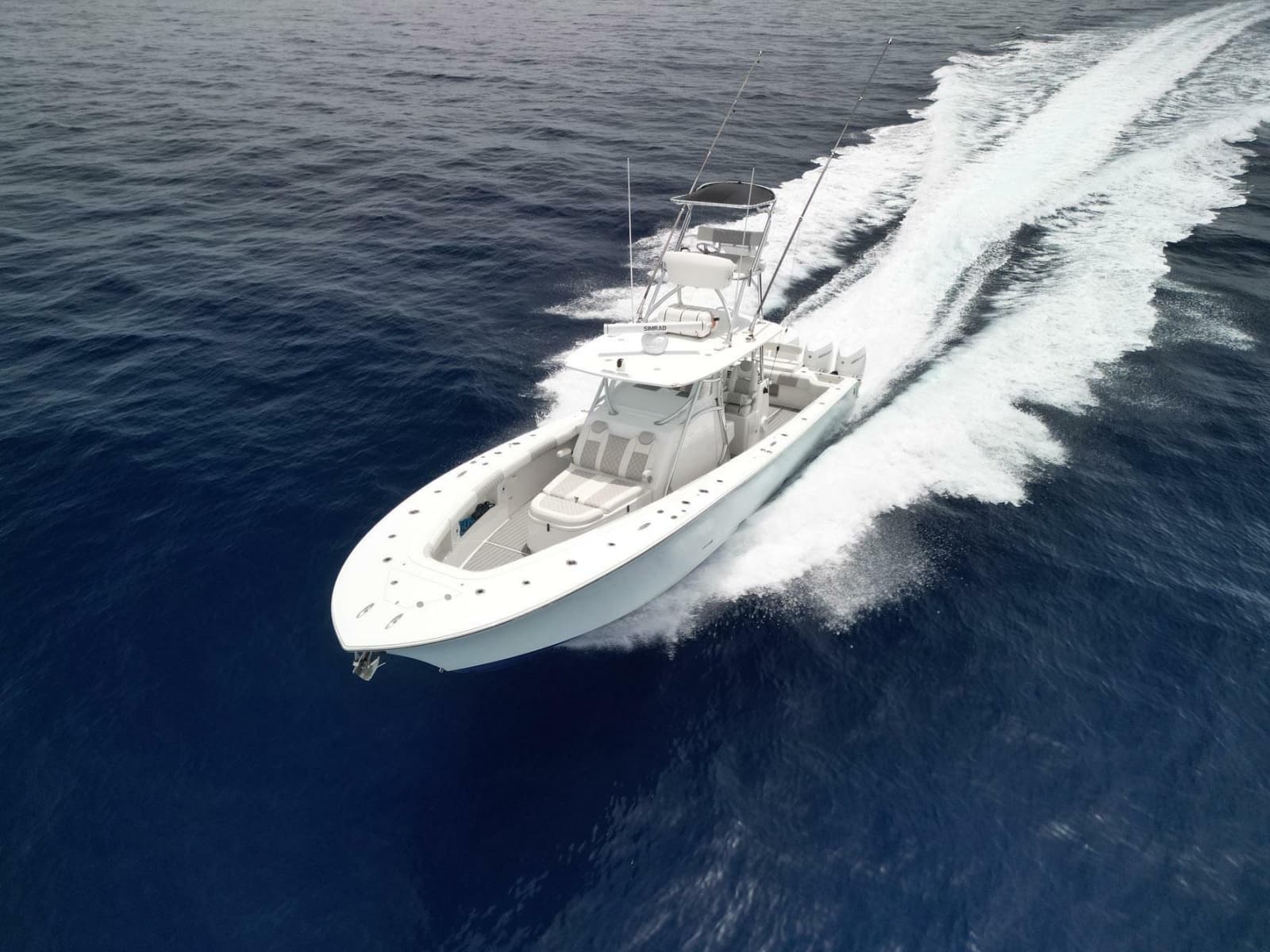2021 Front Runner 39 Center Console - Photo 5