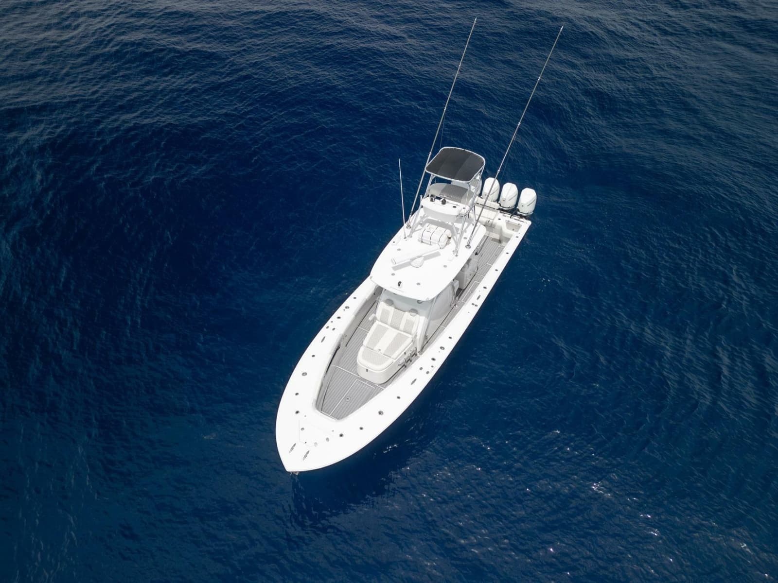 2021 Front Runner 39 Center Console - Photo 27