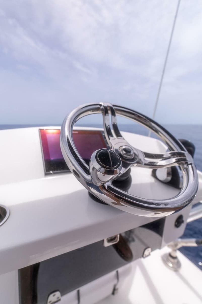2021 Front Runner 39 Center Console - Photo 18