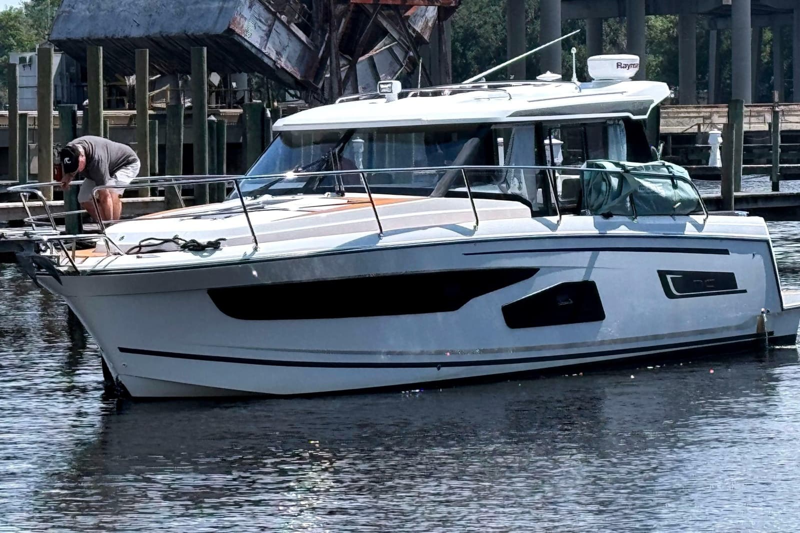 2021 Jeanneau NC Weekender 1095 - Photo 7