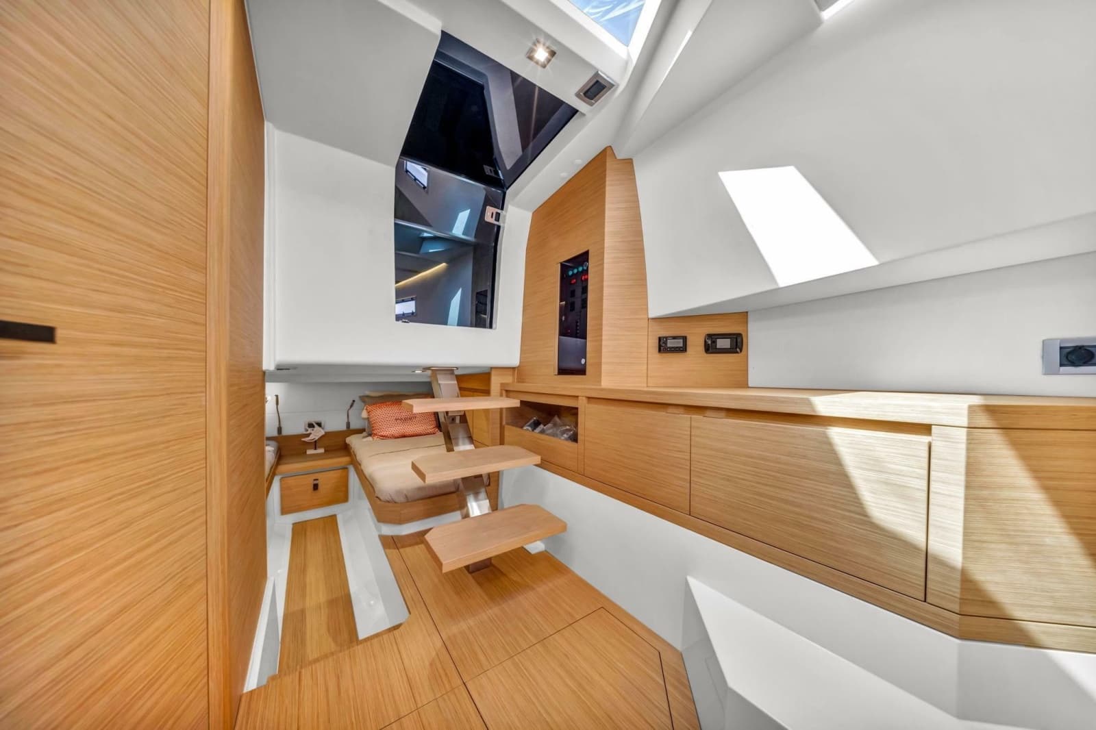 2021 Pardo Yachts 38 - Photo 34