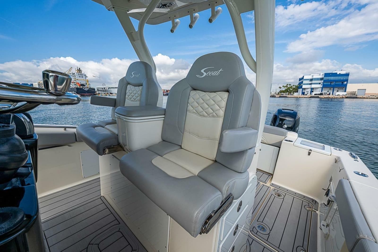 2021 Scout 330 LXF - Photo 27