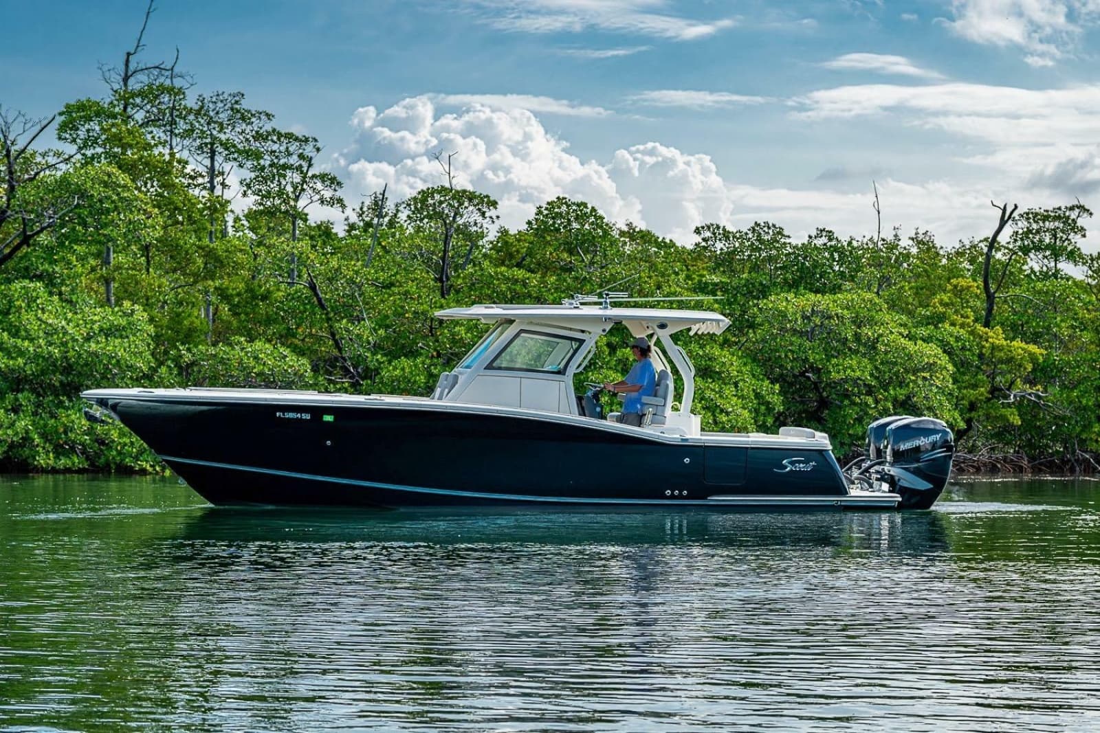 2021 Scout 330 LXF - Photo 2